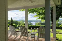 Maguire House Bed and Breakfast Hôtels à : Fitchburg