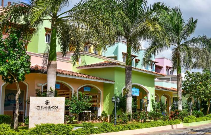 Los Flamencos Aparthotel Beach Club