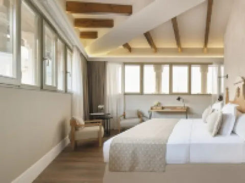 Hotel Antigua Palma - Casa Noble Hotels near Banys Arabs (Arab Baths)