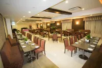 Grand Sarovar Portico, Latur فنادق في لاتور