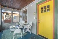 Relaxing 2BR Family Stay – Near Lake & Downtown!