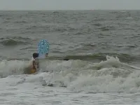 Beach-Chic Apt. for Two - SLEEP NUMBER BED - Porch Rockers - Short Walk to Beach