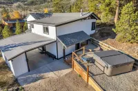 Scenic Deck and Luxurious Hot Tub - Charming Mountain Retreat Hotels in Frisco