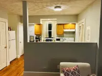 Spacious 3-bedroom apartment in Catskill village - walkable to area attractions