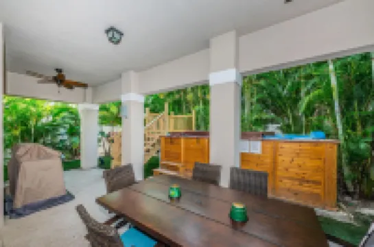 Tranquil Tarpon Cottage