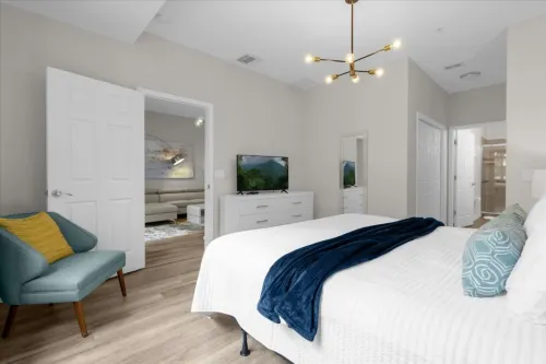 Community Pool and Game Room Access - Charming Family Haven Hoteles en Condado de Osceola