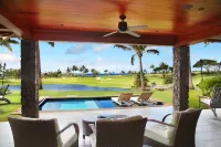 Private Plunge Pool and Stunning Amenities - Luxurious Stylish Retreat