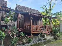 Semar Homestay Hotels in Piyungan
