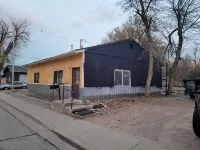 A Farmhouse style lodge, Centrally Located & Family Friendly Unit!