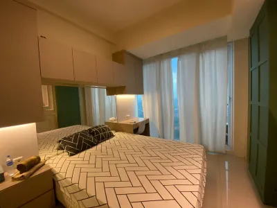 Skyhouse BSD by Kakarama Room Các khách sạn gần Jembatan BSD