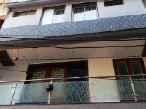 Shaleen Elegance Homestay Near Nakki Lake โรงแรมในเมาท์ อาบู