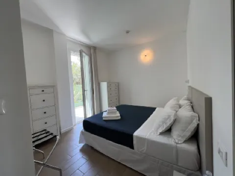 Hotel Riva e Mare Rimini Family Village周辺のホテル