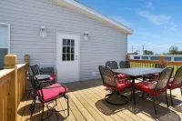Salty Breeze by Pristine Property Vacation Rentals