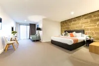 Customs House Hotel Hotels in Хобарт
