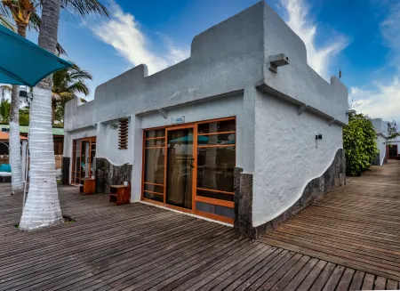 Isamar Hotel Отели в г. Исабела