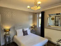 Le Castel Guesthouse Hotels in Ellon