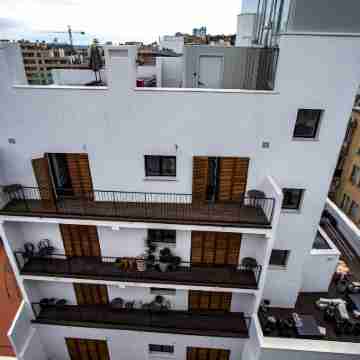 Terreno Studios Hotel Exterior