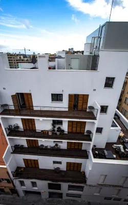 Terreno Studios Hotel in zona Cala Nova