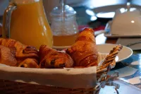 Maison d'hôtes la Colombelle - Bed and Breakfasts