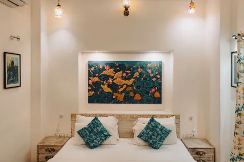 Safarnama Varanasi A Boutique B&B - Kitchens