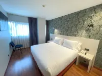 ホテル サン フェルミン パンプローナ のホテル