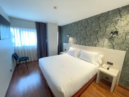 Hotel San Fermín Pamplona Отели в г. Larrasoana