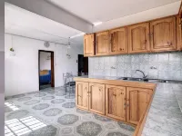 Appartement Privatif ou Location de Chambres - Villa Lotus Paradise Hotels in Calodyne