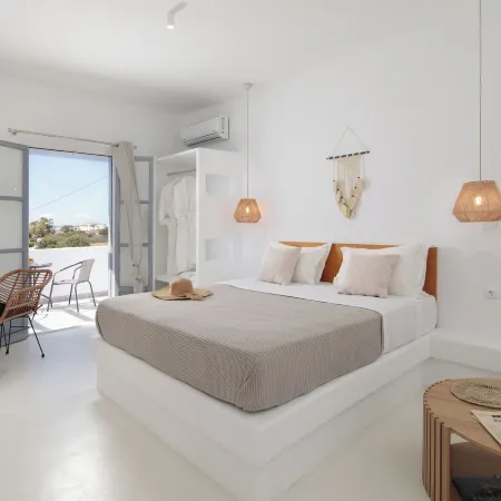Soley Naxos