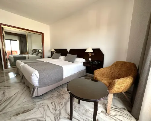 HOTEL TÚRIA VALENCIA Hoteles cerca de Teatro Flumen