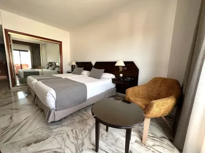 Turia Valencia クアルト塔周辺のホテル