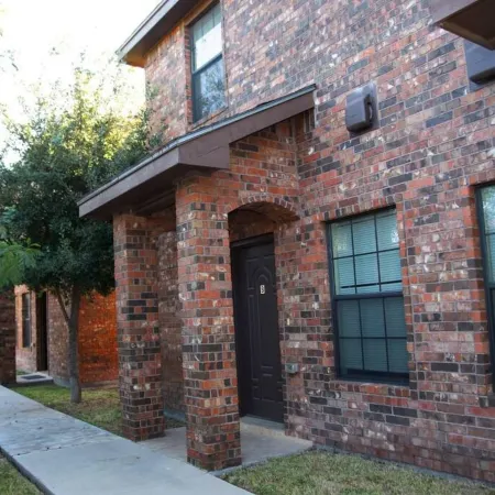 3Bd 2BT Town Suite Minutes Away Medical Center