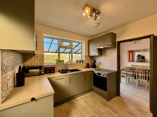 Sandringham House - Great for Contractors or Family Holidays - parking