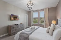 Gorgeous 6-Bedroom House with Private Pool Hotels near Mystic Dunes Golf Club