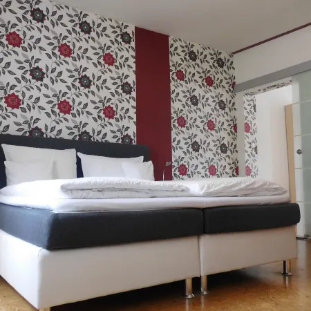Hotel Pension am Kurmittelhaus