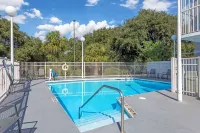 Quality Inn & Suites St Augustine Beach Area Hotels in St. Augustine Beach