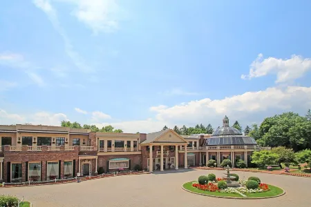 Residence Inn West Orange Отели рядом с достопримечательностью «Crown Plaza»