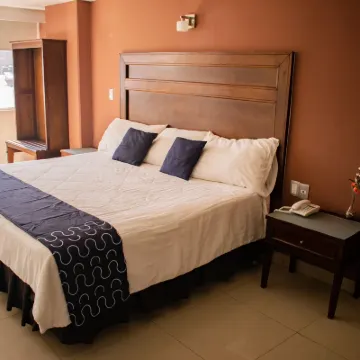 Hotel Granda Inn Hotels near San Marcos Cathedral