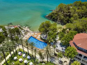 Utopia Beach Club