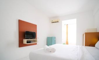 Homey Studio Apartment at Dian Regency