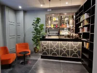 Flom Boutique Hotel Hotels near Via Maggio