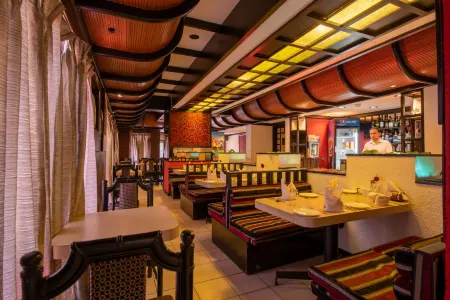 La-Paz Gardens Beacon Hotel - Vasco da Gama Goa Отели в г. Мормугао