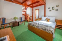 Hotel Anna Villa Hotels near Morzsa KERT