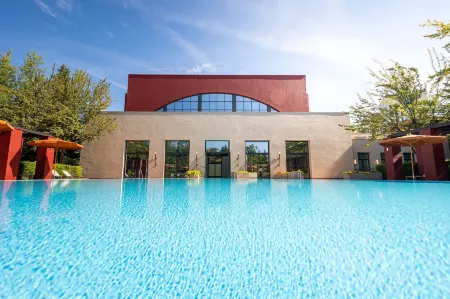 Disney Hotel New York - the Art of Marvel Отели рядом с достопримечательностью «Диснейленд Париж»