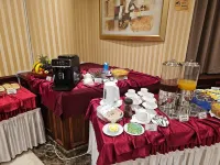Royal Qatar Hotel - พร้อมอาหารเช้า