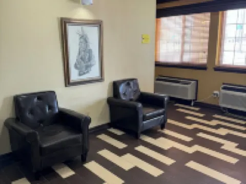 Super 8 by Wyndham Moriarty Hotels in Moriarty