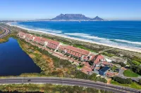 Dolphin Beach H301 by Host Agents