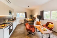Urban Island I Riverside Apartments Các khách sạn gần Đồi Kahlenberg