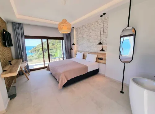 Enjoy Lichnos Bay Village, Camping, Hotel and Apartments - Airport Shuttle