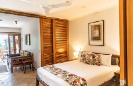 Hibiscus Resort & Spa - Official Onsite Reception & Check IN Hotels in Port Douglas