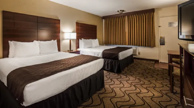 Best Western Heritage Inn